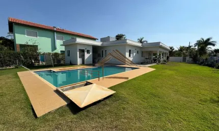 Casa em Condomínio para Venda em Porangaba, Condomínio Fazenda Victória, 4 dormitórios, 1 suíte, 3 banheiros, 6 vagas