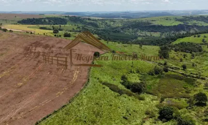 Fazenda à venda na Rua Dona Francisca Leonel, Zona Rural, Piraju