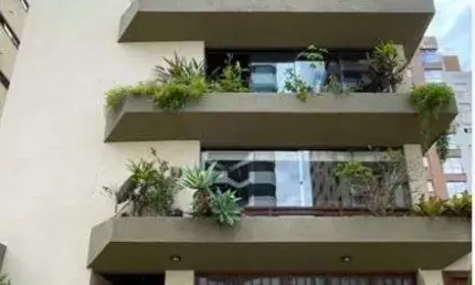 APARTAMENTO COM 4 SUITES A VENDA, CENTRO DE TORRES-RS