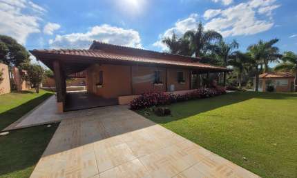 Chácara / sítio com 4 quartos à venda na Avenida Siqueira Campos, 444, Cardeal, Elias Fausto