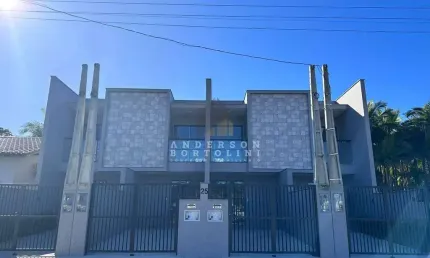 Casa com 2 quartos à venda na Rua Stephan Scheller, Jaraguá 84, Jaraguá do Sul, 89 m2 por R$ 340.000