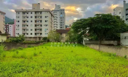 Terreno à venda no Centro, Jaraguá do Sul 