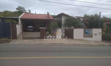 Casa com 1 quarto à venda na Rua Roberto Ziemann, Amizade, Jaraguá do Sul