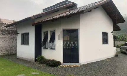 Casa com 2 quartos à venda no Jaraguá 99, Jaraguá do Sul , 70 m2 por R$ 575.000