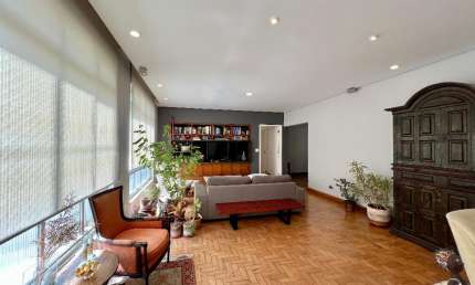 Apartamento à venda no Bela Vista em São Paulo, 211m².