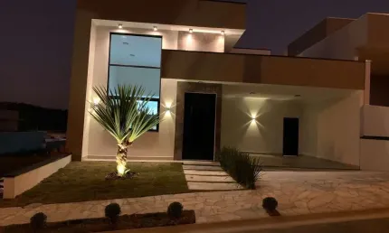 Casa à venda 3 Quartos, 2 Suites, 4 Vagas, 302.22M², Jardim São Marcos, Valinhos - SP