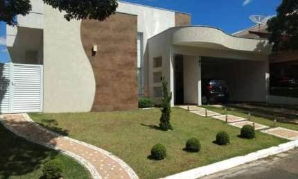 Casa à venda 3 Quartos, 3 Suites, 4 Vagas, 450M², Rainha, Louveira - SP | Associação Villagio Capri