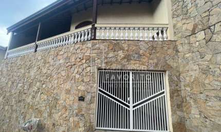 Casa de 129m  para alugar no Santa Terezinha em Jundiaí SP - R 2.500,00