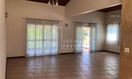 Vende-se Casa Alto padrão com 4 suítes, 585m , no Condomínio Terras de São Carlos R 4.000.000,00