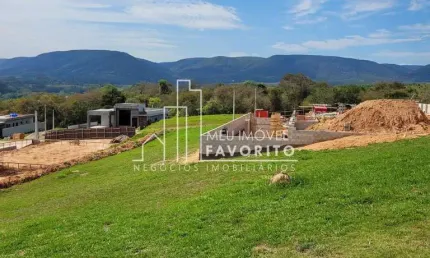 Terreno à Venda no Condomínio Terras da Alvorada - 1.273m  - R 828mil - Jundiaí