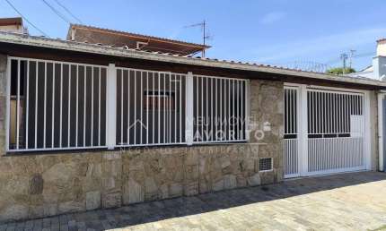 Casa à Venda, 3 quartos  1 Suíte  - Jardim Danúbio, Jundiaí-SP - R  725.000,00