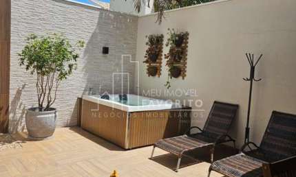Casa de condomínio no Reservatto Residenziale, Engoradouro, Jundiaí- SP com aquecedor solar e jacuzz