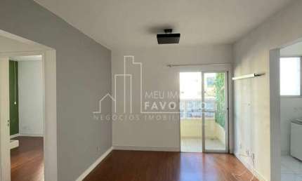 Vende se apartamento no Residencial Jacarandás, Jundiaí-SP - R  358.000,00
