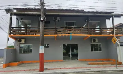 Sala comercial para alugar na Avenida Prefeito José Juvenal Mafra, 6486, Meia Praia, Navegantes por R$ 3.000