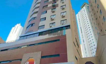 Apartamento com 2 quartos à venda na Avenida Brasil, 3600, Centro, Balneário Camboriú por R$ 1.060.000