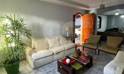Casa com 3 quartos à venda na Albertina De Pina, Maracanã, Anápolis