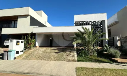 Condomínio com 3 quartos à venda em Condomínio Terras Alpha Anápolis - GO