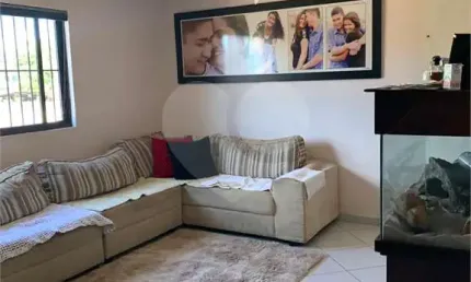 Apartamento com 3 quartos à venda em setor central - go
