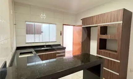 Casa com 2 quartos à venda em Residencial Araguaia - GO