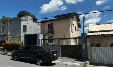 CASA DUPLEX CONJUNTO JARDIM PAULISTA, ALEIXO, 180m2, 3 QUARTOS, 1 SUÍTE, SALA AMPLA E 5 VAGAS