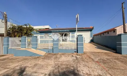 Casa com 2 quartos à Venda, Uvaranas - Ponta Grossa