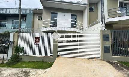 Casa com 3 quartos para alugar na Rua Assis Brasil, Orfãs, Ponta Grossa, 100 m2 por R$ 3.500