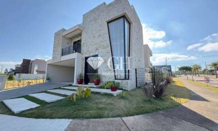 Casa de Condomínio com 4 quartos, Jardim Carvalho - Ponta Grossa