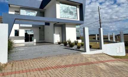 SOBRADO NOVO A VENDA - LOCALIZADO NO BAIRRO FRARON - 03 QUARTOS