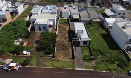 MEIO LOTE COM PROJETO APROVADO DE CASA 72,00M   BAIRRO SÃO FRANCISCO PATO BRANCO