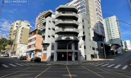 PREDIO COM 04 UNIDADES DE APARTAMENTO E 06 VAGAS DE GARAGEM A VENDA  PATO BRANCO