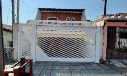 Casa com 2 dormitórios, 160 m² - venda por R$ 800.000,00 ou aluguel por R$ 2.600,00/mês - Vila Lavínia - Mogi das Cruzes/SP