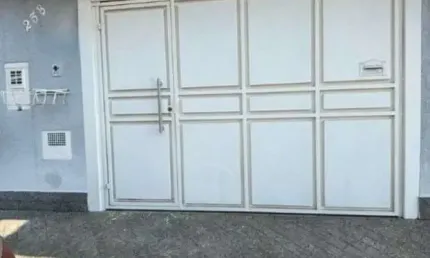 Casa com 3 dormitórios à venda, 121 m² por R$ 636.000,00 - Vila Suissa - Mogi das Cruzes/SP