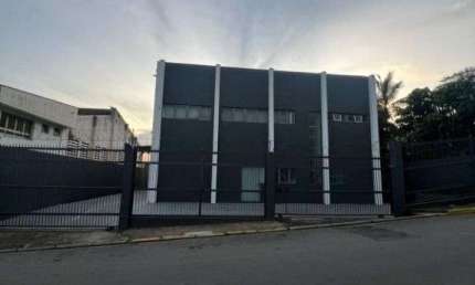 Galpão à venda, 790 m² por R$ 2.999.999 - Parque São Pedro - Itaquaquecetuba/SP