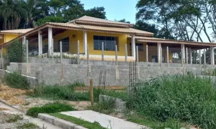Chácara com 4 dormitórios à venda, 1245 m² por R$ 1.000.000 - Chácaras Guanabara - Guararema/SP
