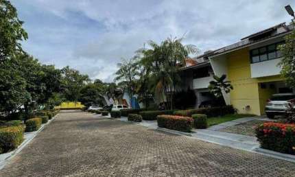 Casa com 3 quartos à venda no Cond. Residencial EFHRAIM, 178 m² por R$ 830.000 - Dom Pedro - Manaus/AM