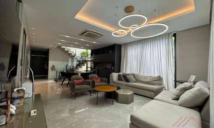 Casa com 6 suítes à venda no Cond. Bosque Imperial, 380 m² por R$ 4.350.000 - Aleixo - Manaus/AM