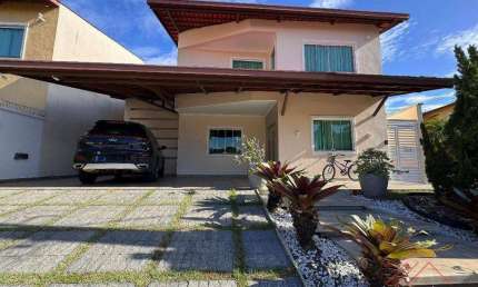 Linda Casa à venda no Cond. Saint Tropez Village, 390 m² por R$ 2.990.000 - Adrianópolis - Manaus/AM