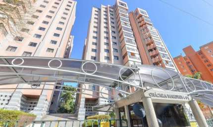 Apartamento 265 m2 - 4 quartos ( 2 Suítes ) No Cabral/Ahu - Direto com o proprietário