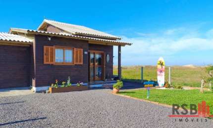 Casa com 2 dormitórios à venda, 90 m² por R$ 390.000,00 - Tapera - Passo de Torres/SC