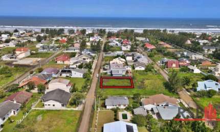Terreno à venda, 375 m² por R$ 220.000 - Bellatorres - Passo de Torres/SC