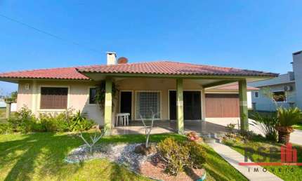 Casa com 3 dormitórios à venda, 202 m² por R$ 850.000,00 - Bellatorres - Passo de Torres/SC
