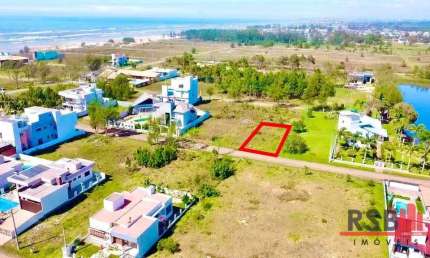 Terreno à venda, 300 m² por R$ 250.000,00 - Bellatorres - Passo de Torres/SC