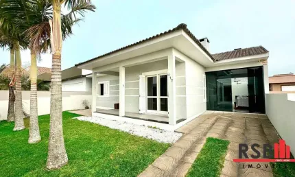 Casa com 3 dormitórios à venda, 160 m² por R$ 690.000,00 - Bellatorres - Passo de Torres/SC