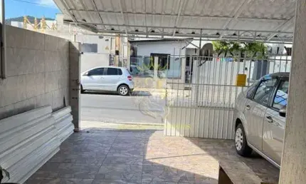 Casa térrea à venda, Nova Esperança, Balneário Camboriú, SC
