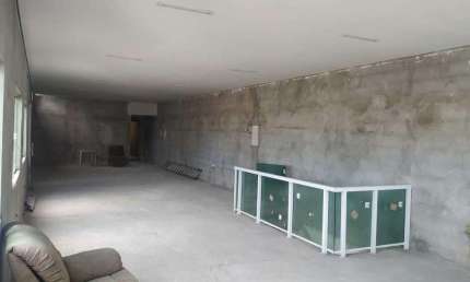 Salão Comercial para Locação em Itaquaquecetuba, residencial Flamboyant, 2 banheiros