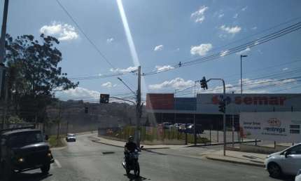 Salão Comercial para Locação em Itaquaquecetuba, Jardim Paineira