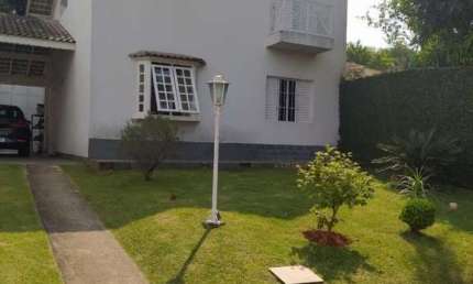Casa para Venda em Arujá, Jardim Jóia, 3 dormitórios, 1 suíte, 2 banheiros, 4 vagas