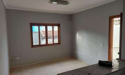 Casa para Venda em Poá, Vila Pereta, 2 dormitórios, 1 banheiro, 2 vagas