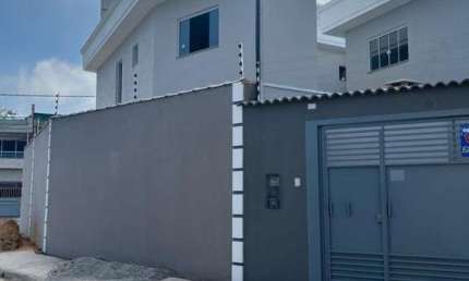 Sobrado para Venda em Itaquaquecetuba, Jardim Nascente, 2 dormitórios, 2 banheiros, 4 vagas
