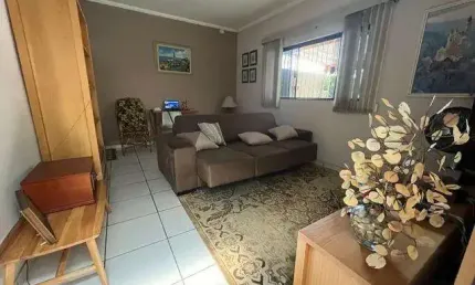 Casa para Venda em Arujá, Jordanópolis, 3 dormitórios, 1 suíte, 3 banheiros, 2 vagas